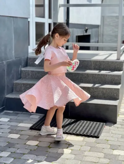 [commerce_product:title]